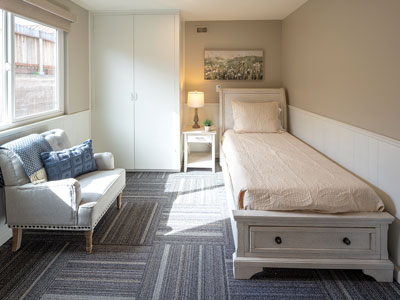 Dementia Care Santa Maria - Assisted Living Santa Maria - Residential Home for Elderly - Senior Assisted Living - Hillview Senior Living Santa Maria  Assisted Living Residences